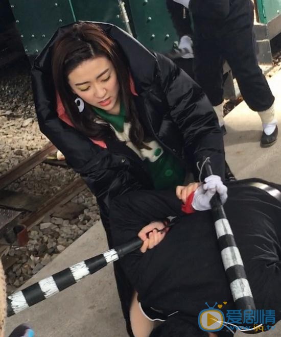 梁洁片场照 梁洁高清写真_梁洁高清剧照