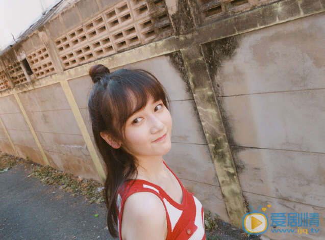 李墨之街拍照 李墨之高清写真_李墨之高清剧照
