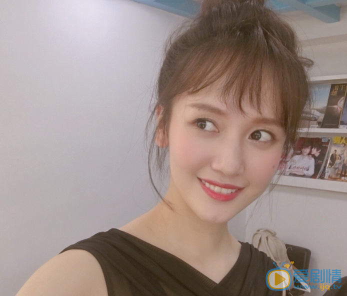 李墨之生活照 李墨之高清写真_李墨之高清剧照