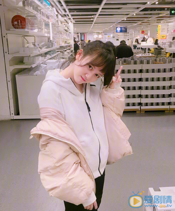 李墨之生活照 李墨之高清写真_李墨之高清剧照