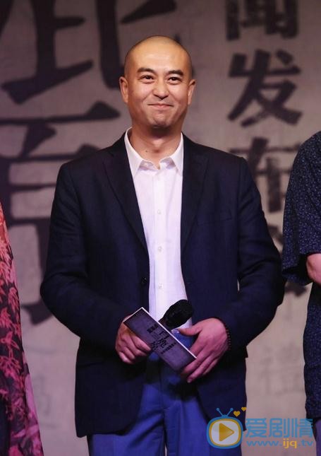 张嘉译光头活动照 张嘉译高清写真_张嘉译高清剧照