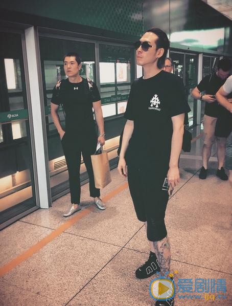 刘欢生活照 刘欢高清写真_刘欢高清剧照
