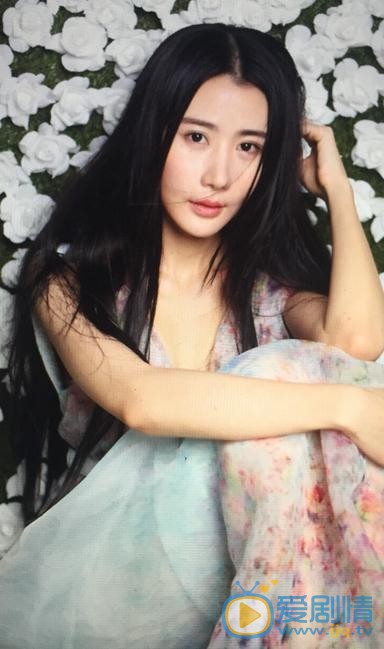 李宇菲写真