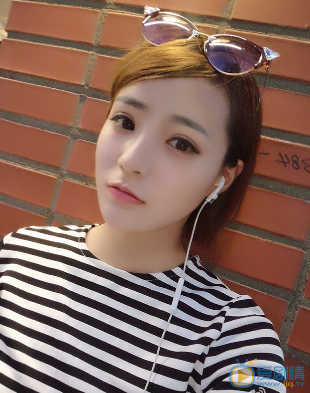 左航卖萌照 左航高清写真_左航高清剧照