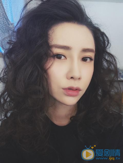 马秋子生活照 马秋子高清写真_马秋子高清剧照