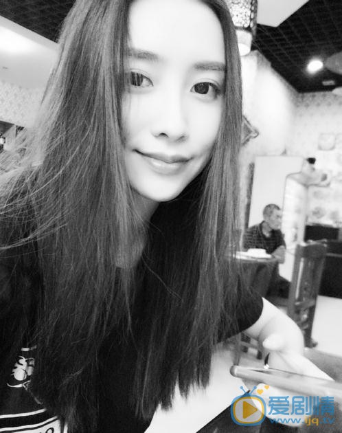 马秋子生活照 马秋子高清写真_马秋子高清剧照