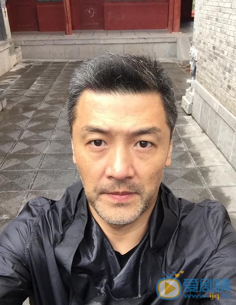 王策生活照 王策生活照