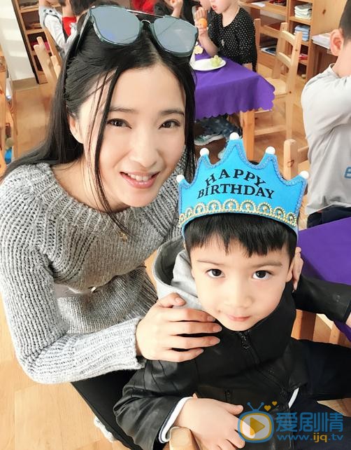 龚蓓苾家人照 龚蓓苾高清写真_龚蓓苾高清剧照