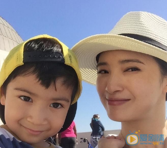 龚蓓苾家人照 龚蓓苾高清写真_龚蓓苾高清剧照