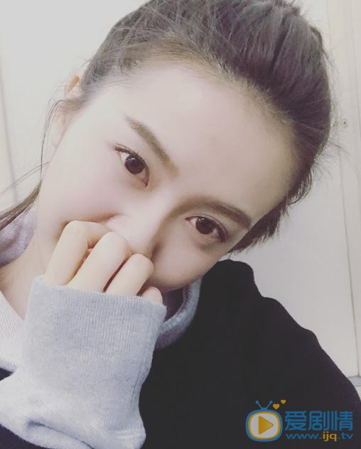 择天记莫雨是谁扮演的？莫雨扮演者许龄月个人资料、写真及生活照欣赏
