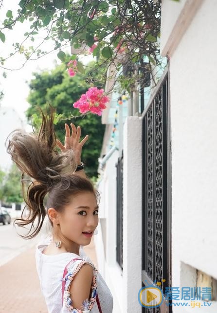 周秀娜街拍写真 周秀娜高清写真_周秀娜高清剧照