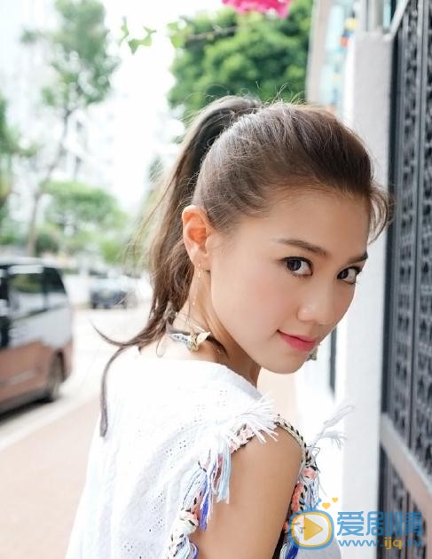 周秀娜街拍写真 周秀娜高清写真_周秀娜高清剧照