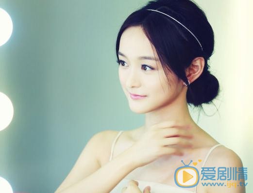 何泓姗《云巅之上》剧照 何泓姗高清写真_何泓姗高清剧照