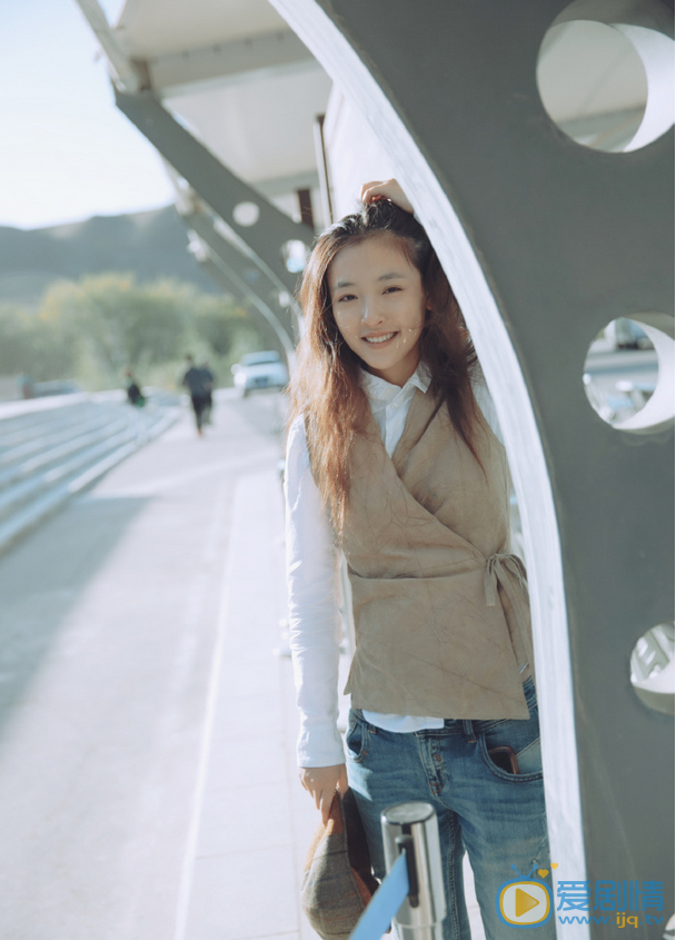 吴倩时尚街拍 吴倩高清写真_吴倩高清剧照