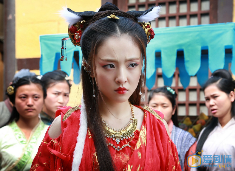 吴倩《大仙衙门》剧照 吴倩高清写真_吴倩高清剧照