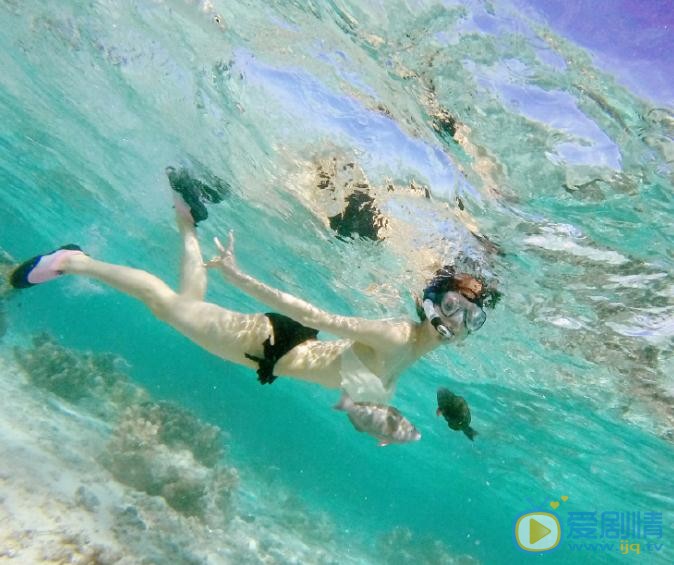 钟楚曦海中照 钟楚曦高清写真_钟楚曦高清剧照