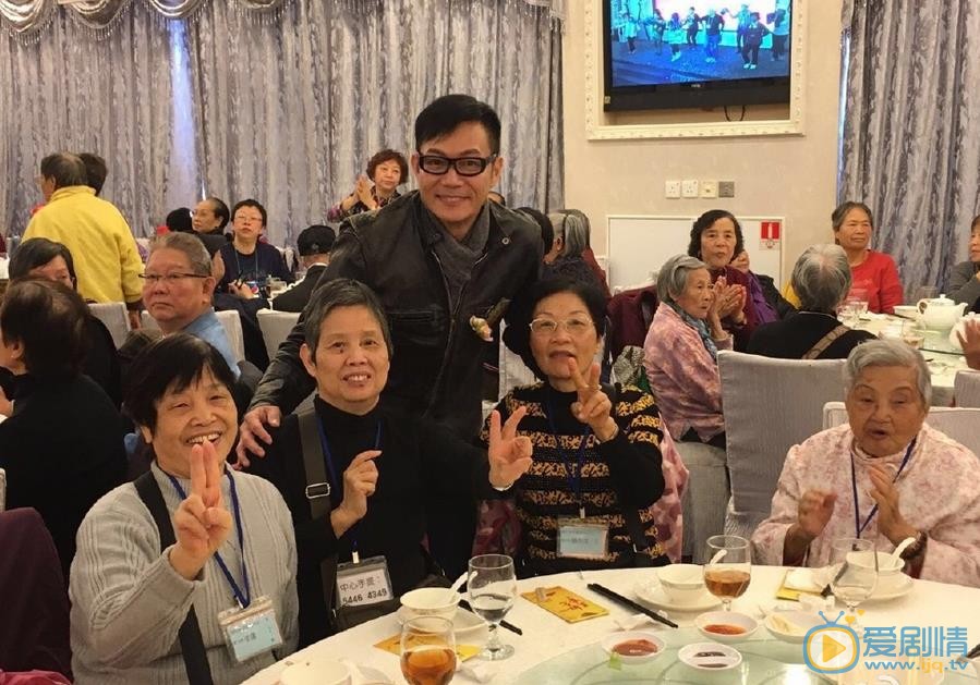张兆辉生活照 张兆辉高清写真_张兆辉高清剧照