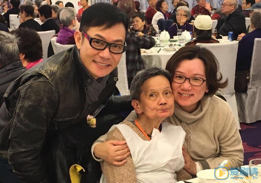 张兆辉生活照 张兆辉高清写真_张兆辉高清剧照