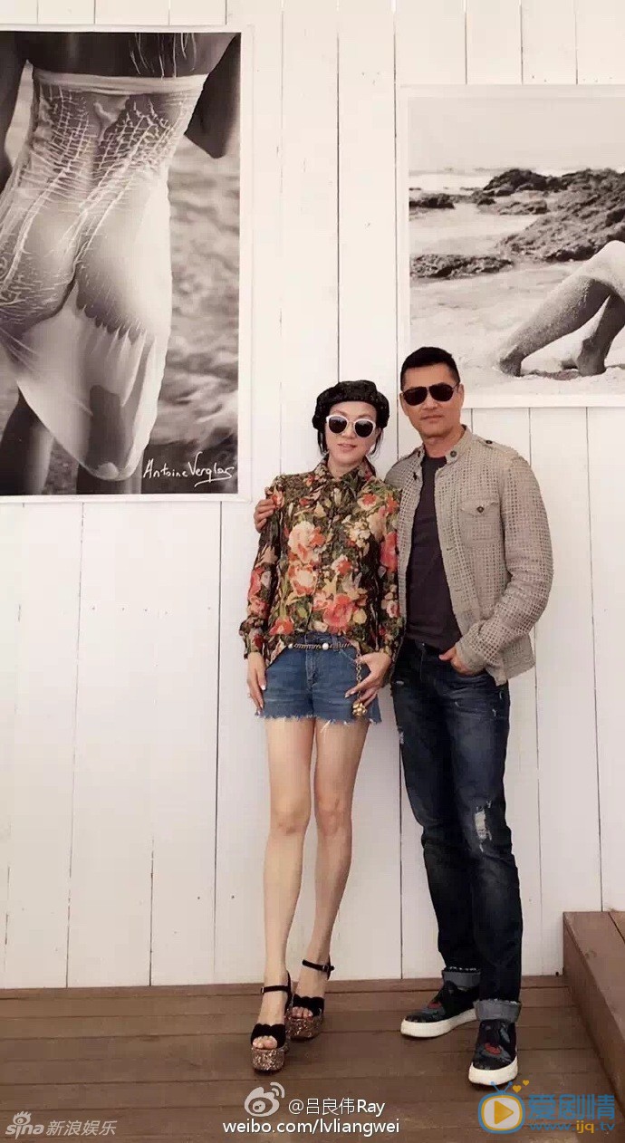 吕良伟吕良伟和妻子同框 吕良伟高清写真_吕良伟高清剧照