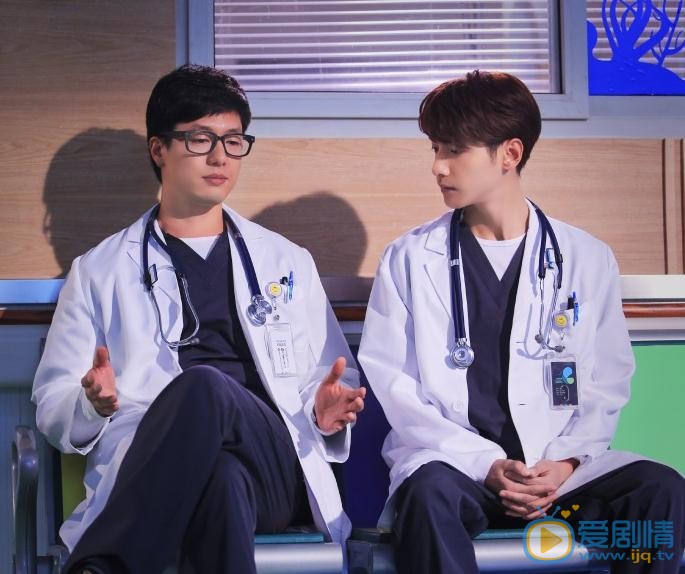 罗云熙《儿科医生》剧照 罗云熙高清写真_罗云熙高清剧照