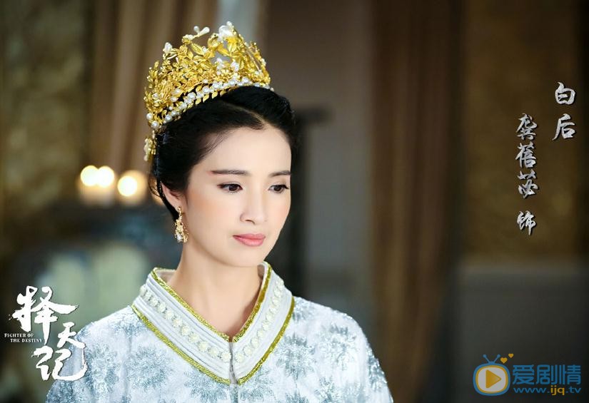 择天记白后是谁扮演的？白后扮演者龚蓓苾个人资料、写真及生活照介绍
