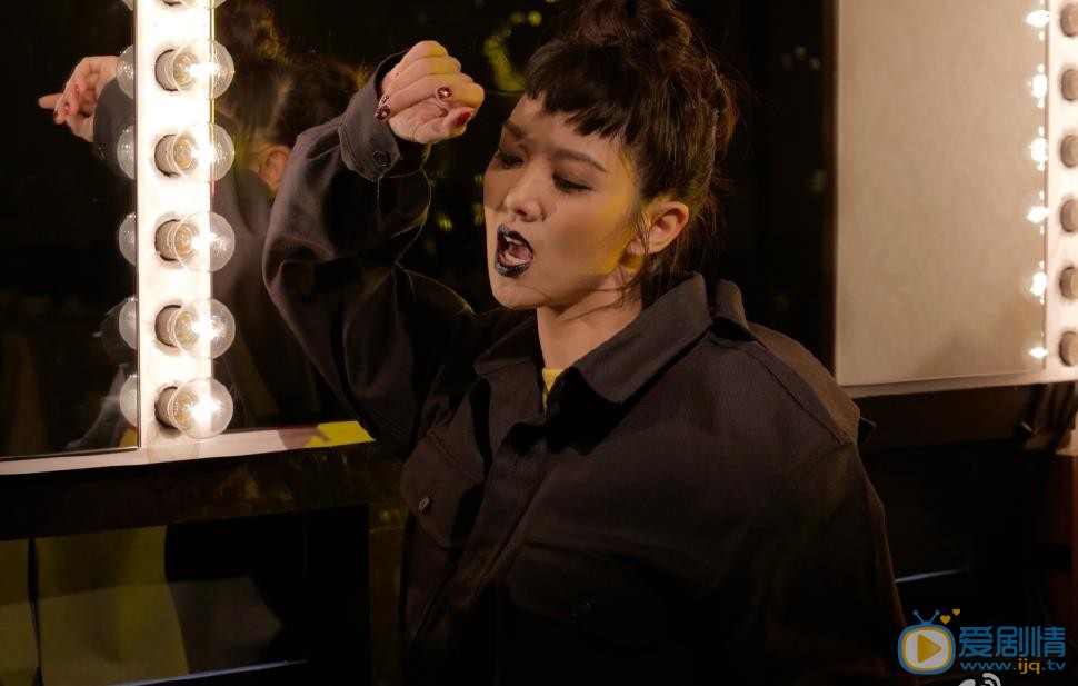 薛凯琪妩媚妖娆写真 薛凯琪高清写真_薛凯琪高清剧照