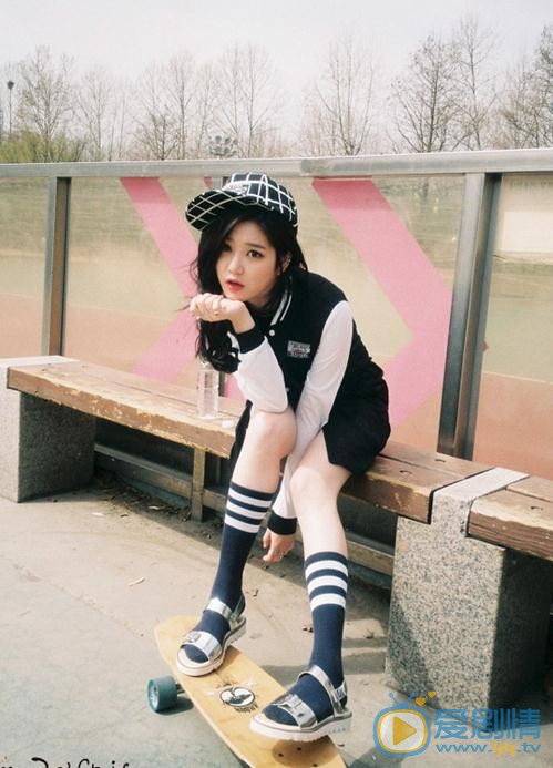 李侑菲NUOVO品牌代言照 李侑菲高清写真_李侑菲高清剧照