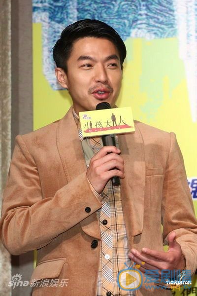 李威活动照 李威高清写真_李威高清剧照