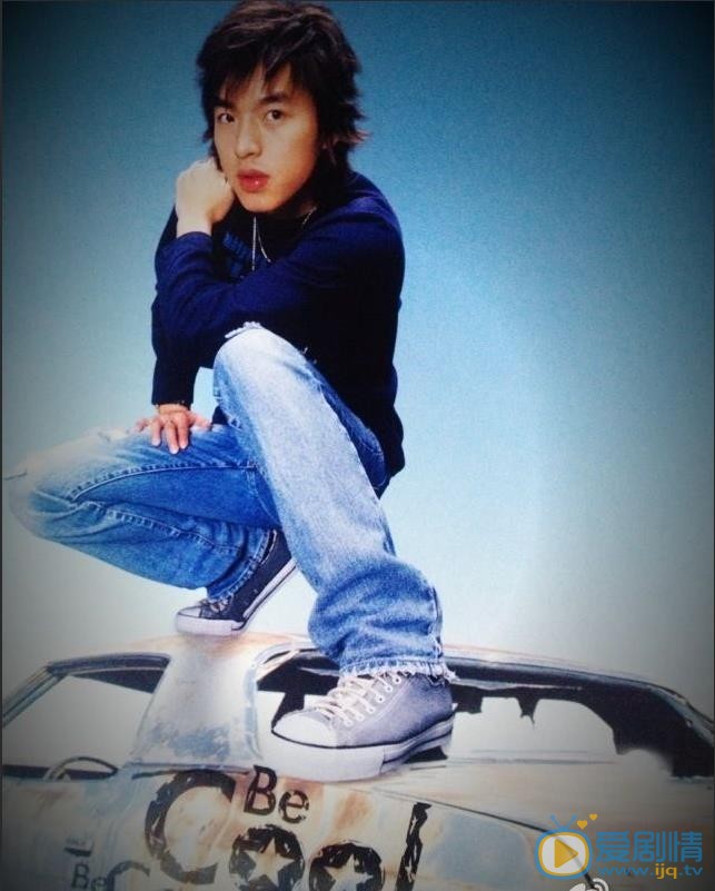 李威早期青涩写真 李威高清写真_李威高清剧照