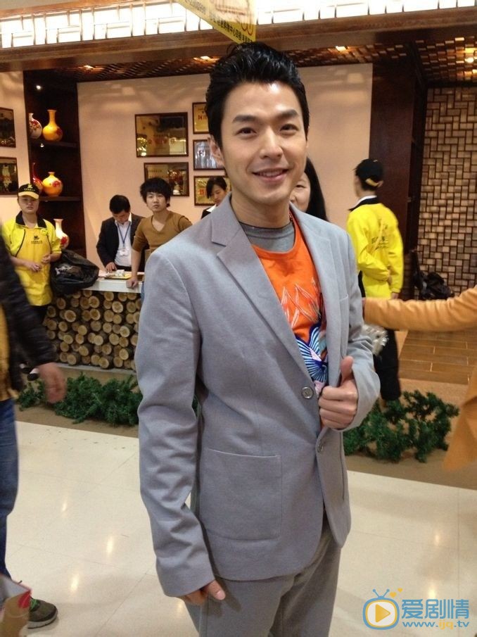 李威活动照 李威高清写真_李威高清剧照