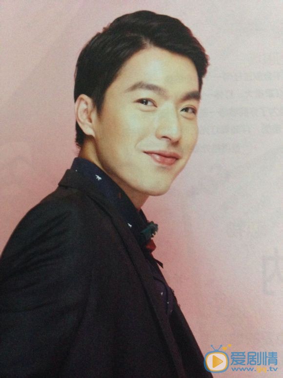李威早期青涩写真 李威高清写真_李威高清剧照