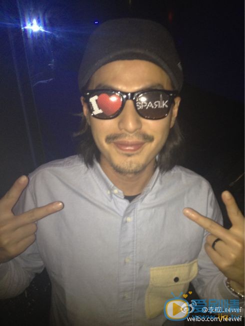 李威生活照 李威高清写真_李威高清剧照