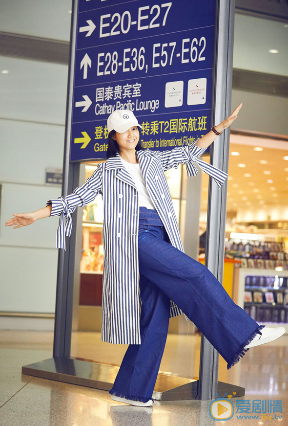 朱丹机场街拍照 朱丹高清写真_朱丹高清剧照