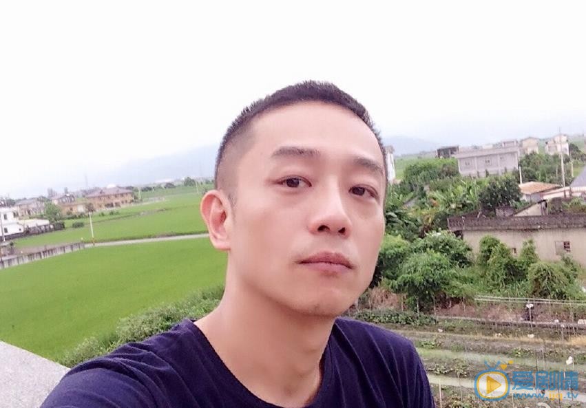 陈昭荣生活照 陈昭荣高清写真_陈昭荣高清剧照