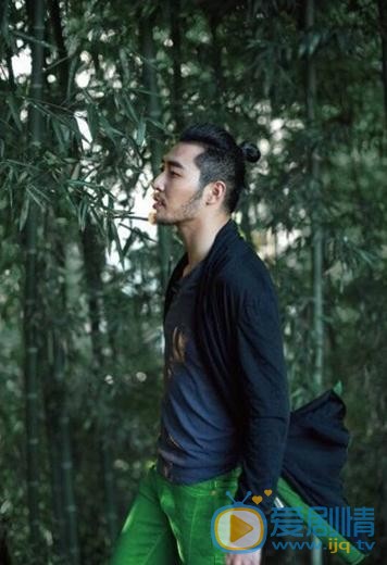 白翔深秋写真 白翔高清写真_白翔高清剧照