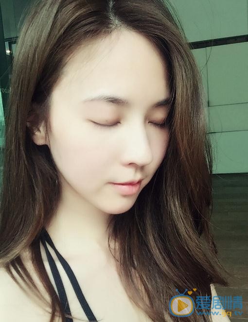 吴佳尼生活照 吴佳尼高清写真_吴佳尼高清剧照