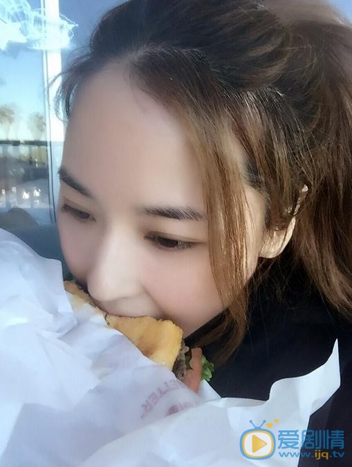 吴佳尼生活照 吴佳尼高清写真_吴佳尼高清剧照