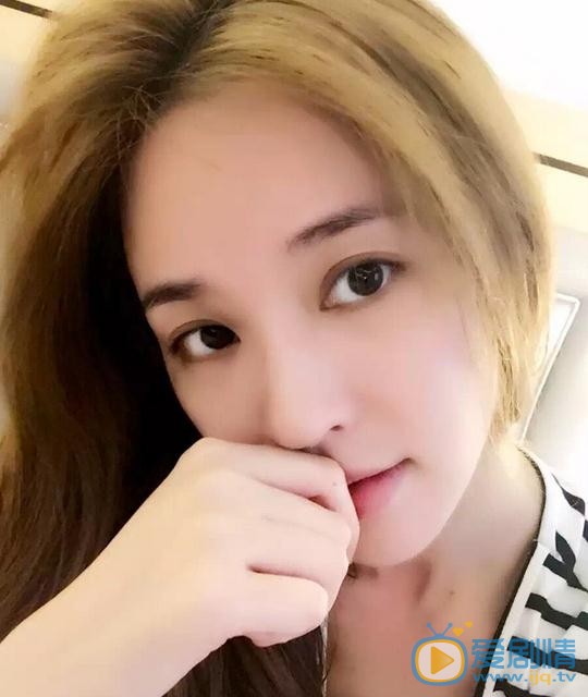 吴佳尼生活照 吴佳尼高清写真_吴佳尼高清剧照