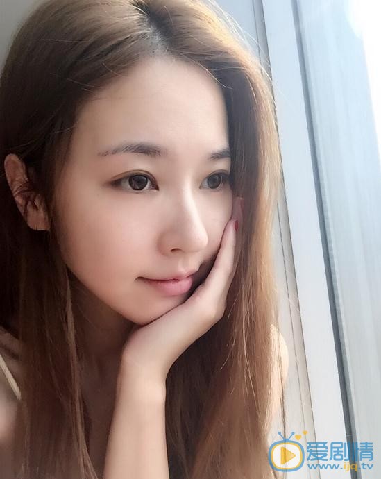 吴佳尼生活照 吴佳尼高清写真_吴佳尼高清剧照