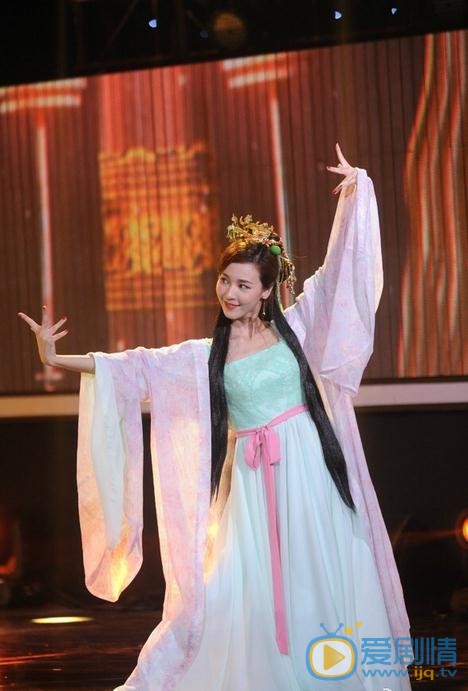 吴佳尼《我不是明星》节目照 吴佳尼高清写真_吴佳尼高清剧照