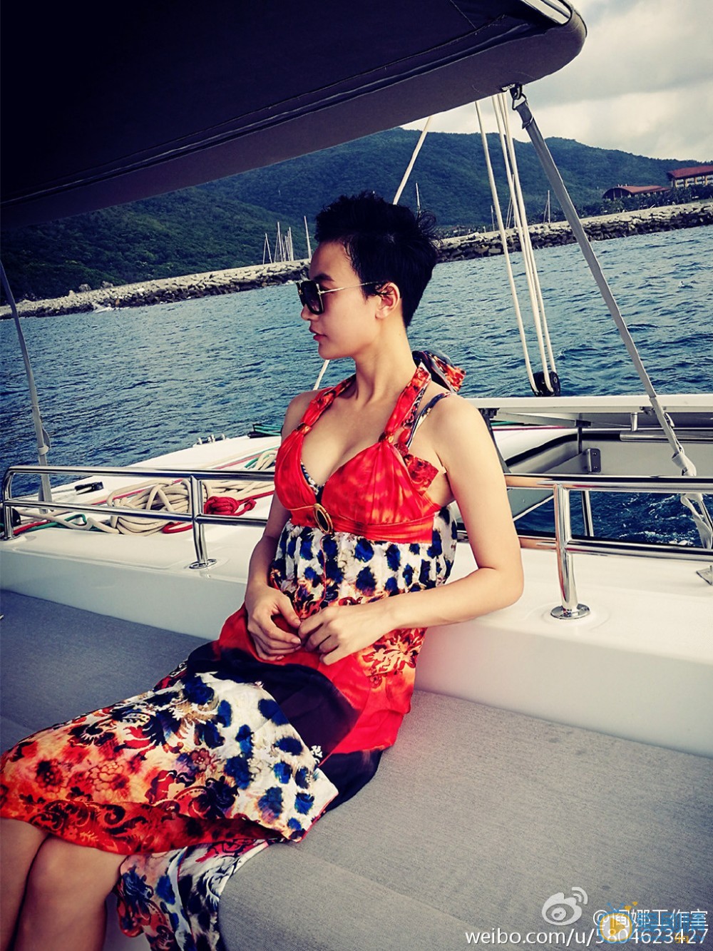 阎娜旅行游玩照 阎娜旅行游玩照