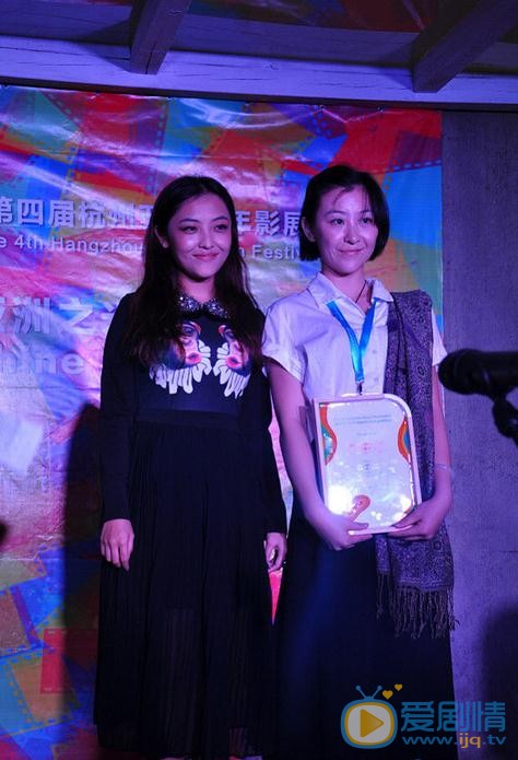 郭月导演工作照 郭月高清写真_郭月高清剧照