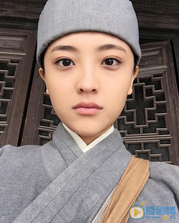郭月导演工作照 郭月高清写真_郭月高清剧照