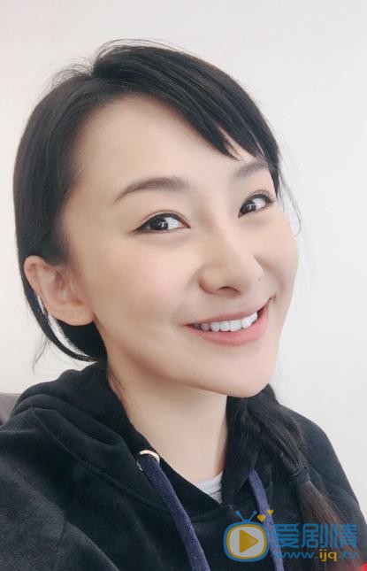 吉丽生活照 吉丽高清写真_吉丽高清剧照
