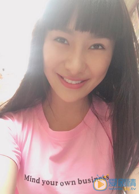 吉丽生活照 吉丽高清写真_吉丽高清剧照