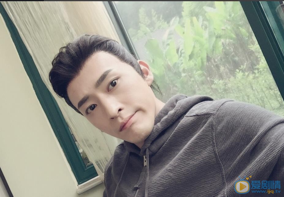 吴弘片场照 吴弘高清写真_吴弘高清剧照