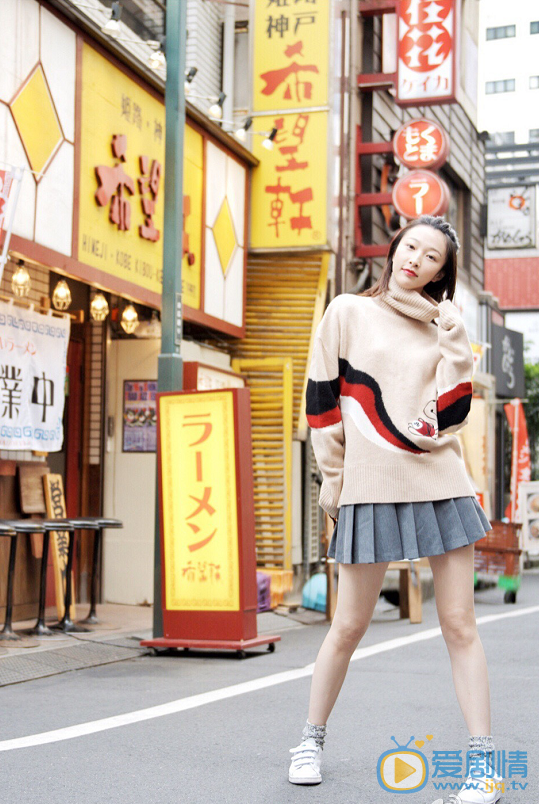 王梓桐街拍写真 王梓桐高清写真_王梓桐高清剧照