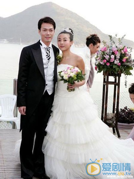 谢天华结婚照 谢天华高清写真_谢天华高清剧照