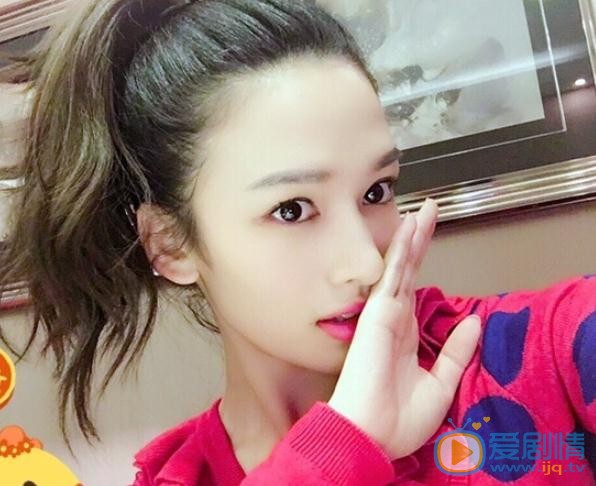 张标价生活照