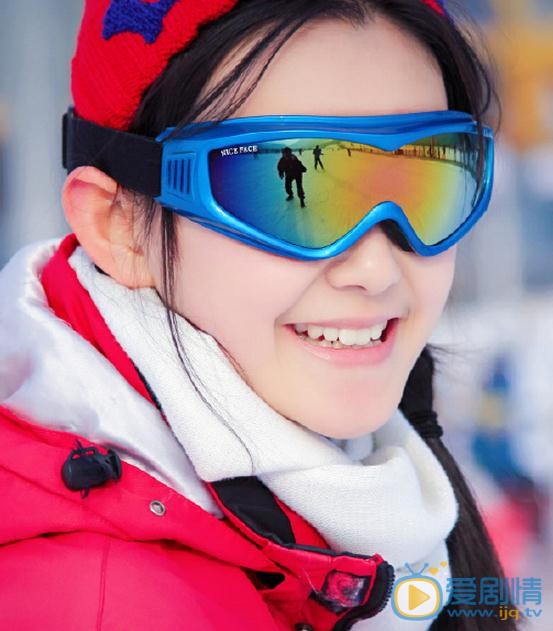 蒋依依滑雪照 蒋依依高清写真_蒋依依高清剧照